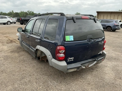 USED 2005 JEEP LIBERTY