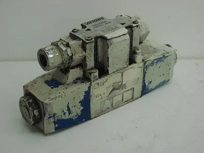 USED VICKERS DG4V-3-7C-M-P2-T-7-50