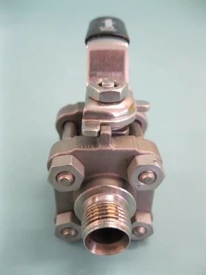 USED Swagelok SS-62PS6-5228