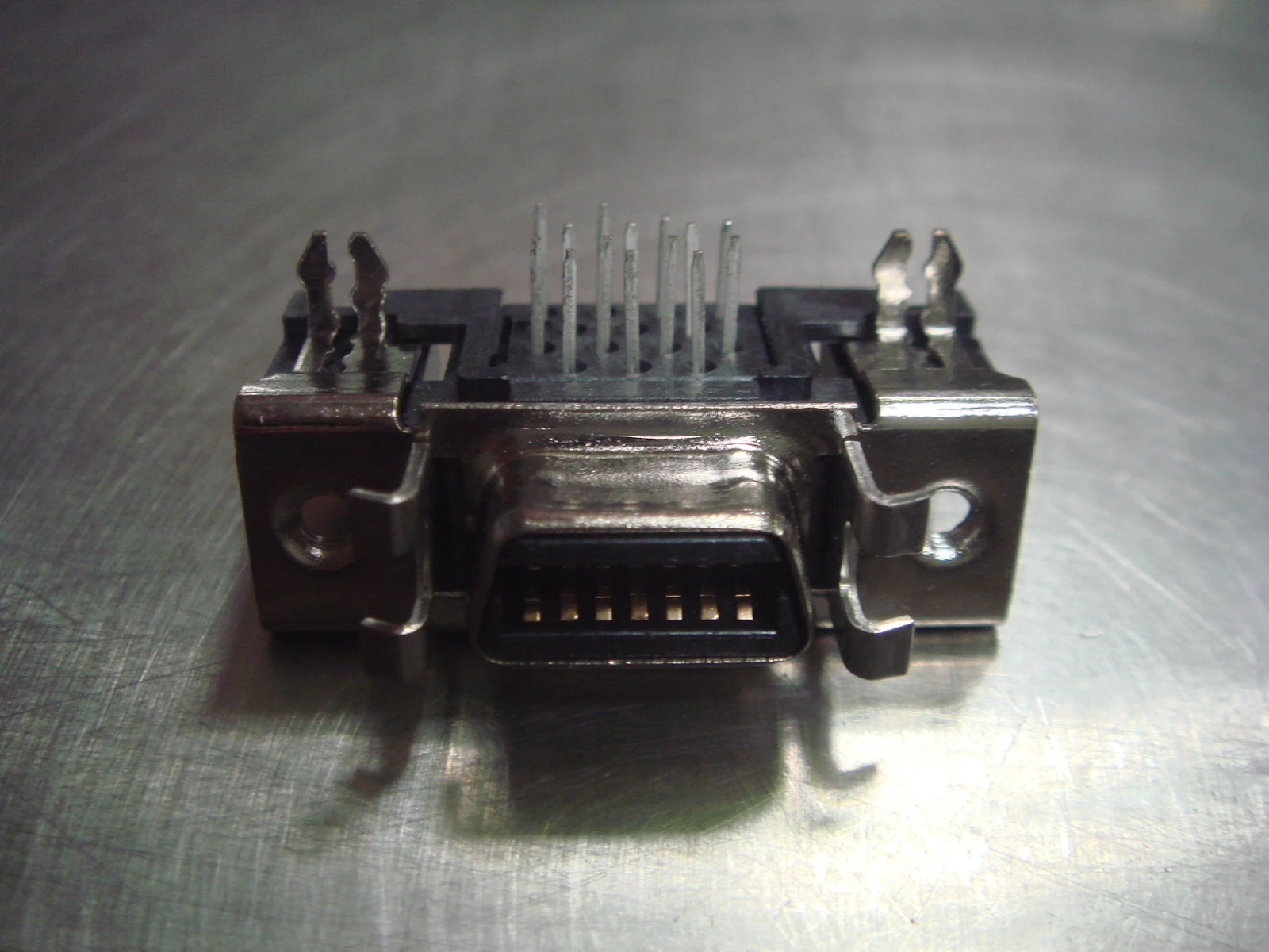 NEW AMP 14-Pin Male New, Unused PCB Connectors
