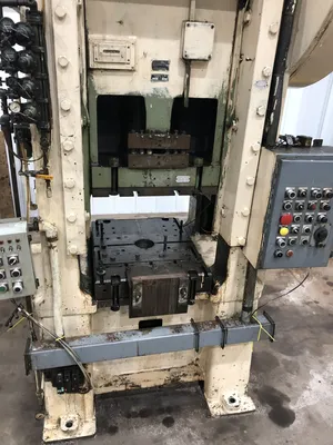 USED MINSTER MINSTER S1-150-27-33 PRESS