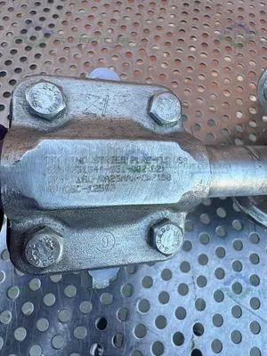 USED 2- ITT PURE FLO RA25MAX DIAPHRAGM VALVE W/ 1 1/2" TO 3/4" SANITARY FITTING