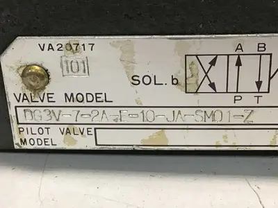USED VICKERS DG3V72AE10JASM01Z