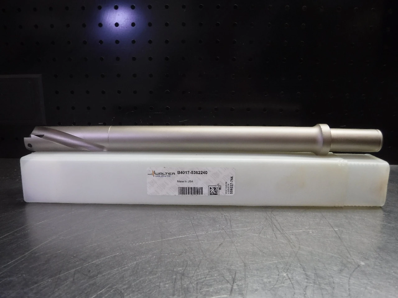 Walter Valenite 1.109" Indexable Spade Drill 1" Shank B4017-5362240 (LOC1458B)