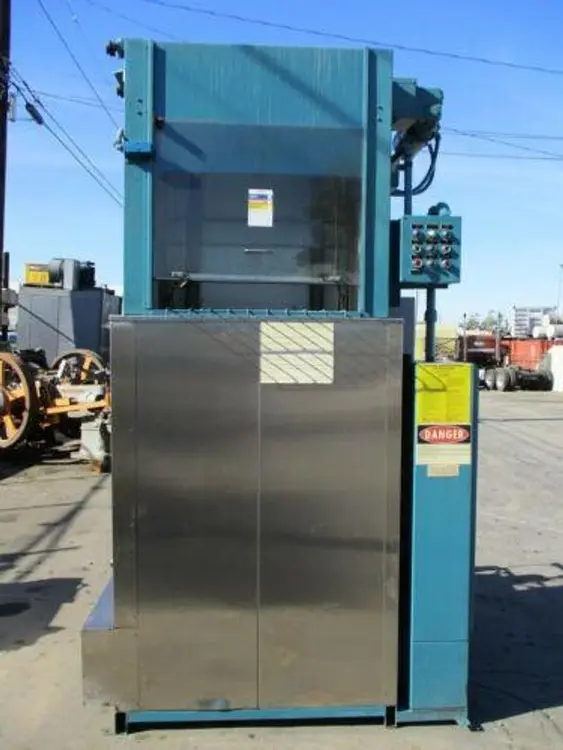Used _UNKNOWN_ BARON BLAKESLEE #SCS-425 Solvent Recyclers | TNT Industrial #399521
