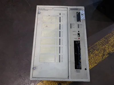 USED SCHNEIDER ELECTRIC 100265816