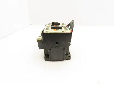Fuji Electric SC-05 Magnetic Contactor Assembly 110V Coil