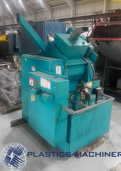 Grinder, 15 HP Cumberland Model 584