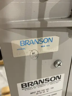 Used BRANSON Integrated Ultrasonic Welder 200/245VAC Input 14A Ultrasonic Welders Michigan US | Maverick Industrial Sales #1398026