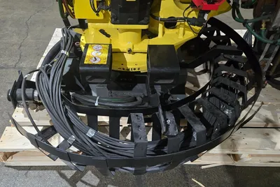 Used 2014 FANUC R-2000iB/210F + R-30iA Robots Michigan US | iGAM Industrial Marketplace #1291685