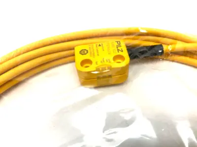 NEW PILZ RFID SAFETY SWITCH, 2-SAFE SC OUTPUTS
