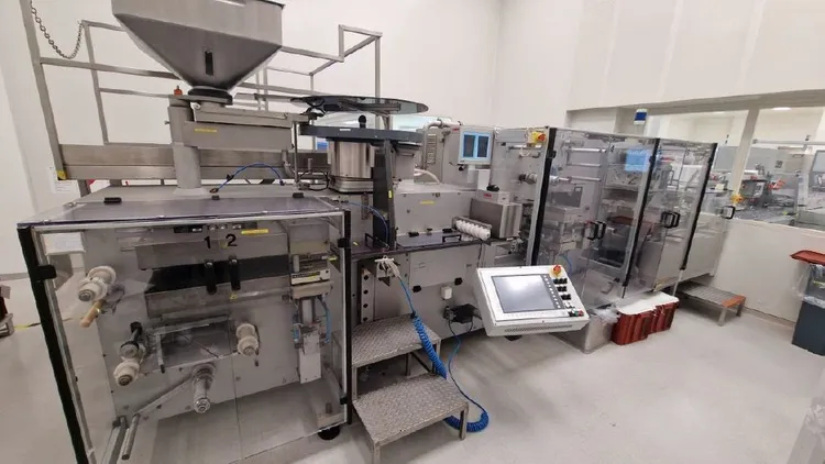 Used IWK BPR Vertical Form Fill Sealing Machines (VFFS) SK | Perry Equipment #323392