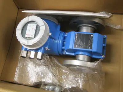 NEW Endress+Hauser 5P3B50-AAIBAAAFADAA1S2BA1+LA