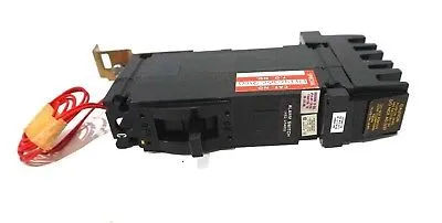 2 NEW SQUARE D FA14030C CIRCUIT BREAKERS FA14030C2100