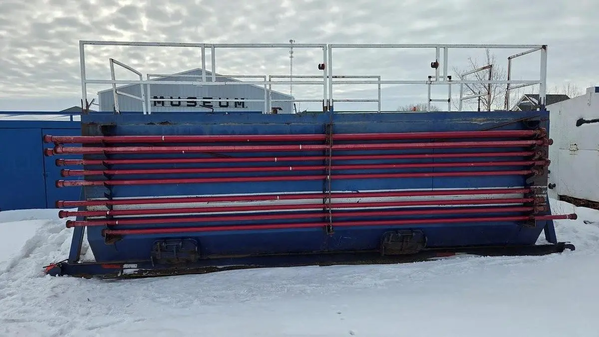 USED 30 M3 (192 BBL) SKID MOUNTED 2 COMPARTMENT MUD TANK