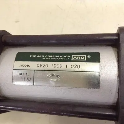 USED ARO 0920 1009 1 020