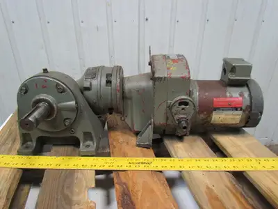 US Motors VariTrac 2Hp 230/460V 50/60Hz Manual Speed Adjust LH Output Gear Motor