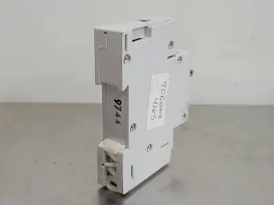 USED ALLEN-BRADLEY 1492-CB1 G020