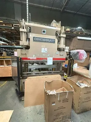 USED CINCINNATI 60-PF-4