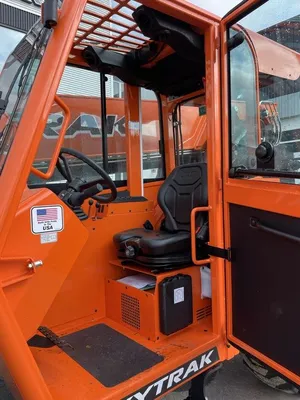 New | in-Stock 2026 SKYTRAK 8042 TELEHANDLER Telehandlers Alberta CA | Adcock Equipment #1417659