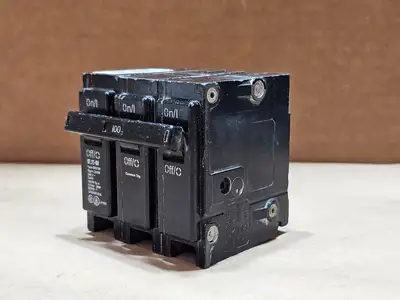 Used EATON BR3100 Switchgears British Columbia CA | Lenmark #1438400