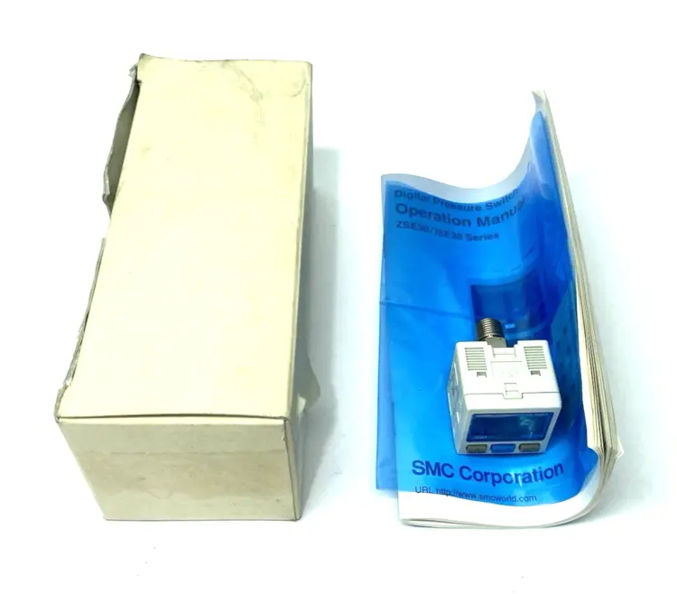 New | in-Stock SMC Digital Vacuum Pressure Switch 12-24VDC Pressure Switches Michigan US | Maverick Industrial Sales #1398902