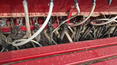 JI Case 5500MTDR SEEDER | Iron Listing (84)