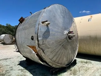 1991 ALLOY FABRICATORS 4,600 GALLON Stainless Steel Tanks | Perry Equipment (3)