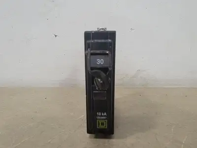 USED SQUARE D QOB130