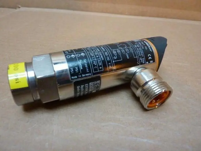 NEW EFECTOR PB4214