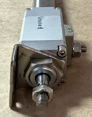 NEW SMC CDLM2HL32-200-D