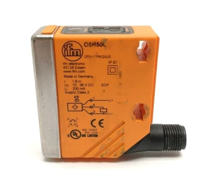 USED IFM DIFFUSE REFLECTION SENSOR W/ BACKGROUND SUPPRESSION