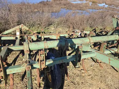 USED 2000 JOHN DEERE C20