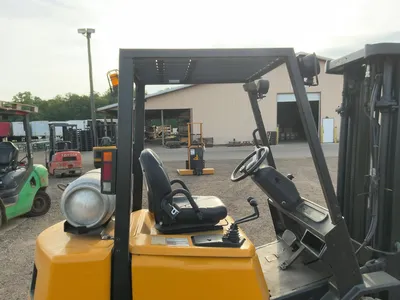 Used YALE LP040RFNUAE086 Liquid Propane Forklifts Michigan US | Miedema Asset Management Group #1301508