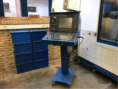 USED LAGUN MC-7638 X: 585 - Y: 406 - 432 MM CNC