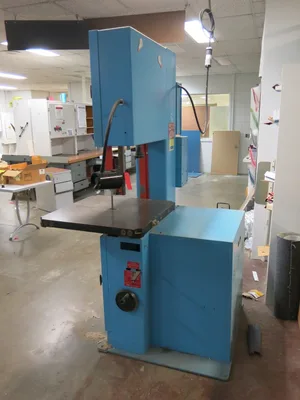 Doall 2013-V Vertical Bandsaw w/ Blade Welder