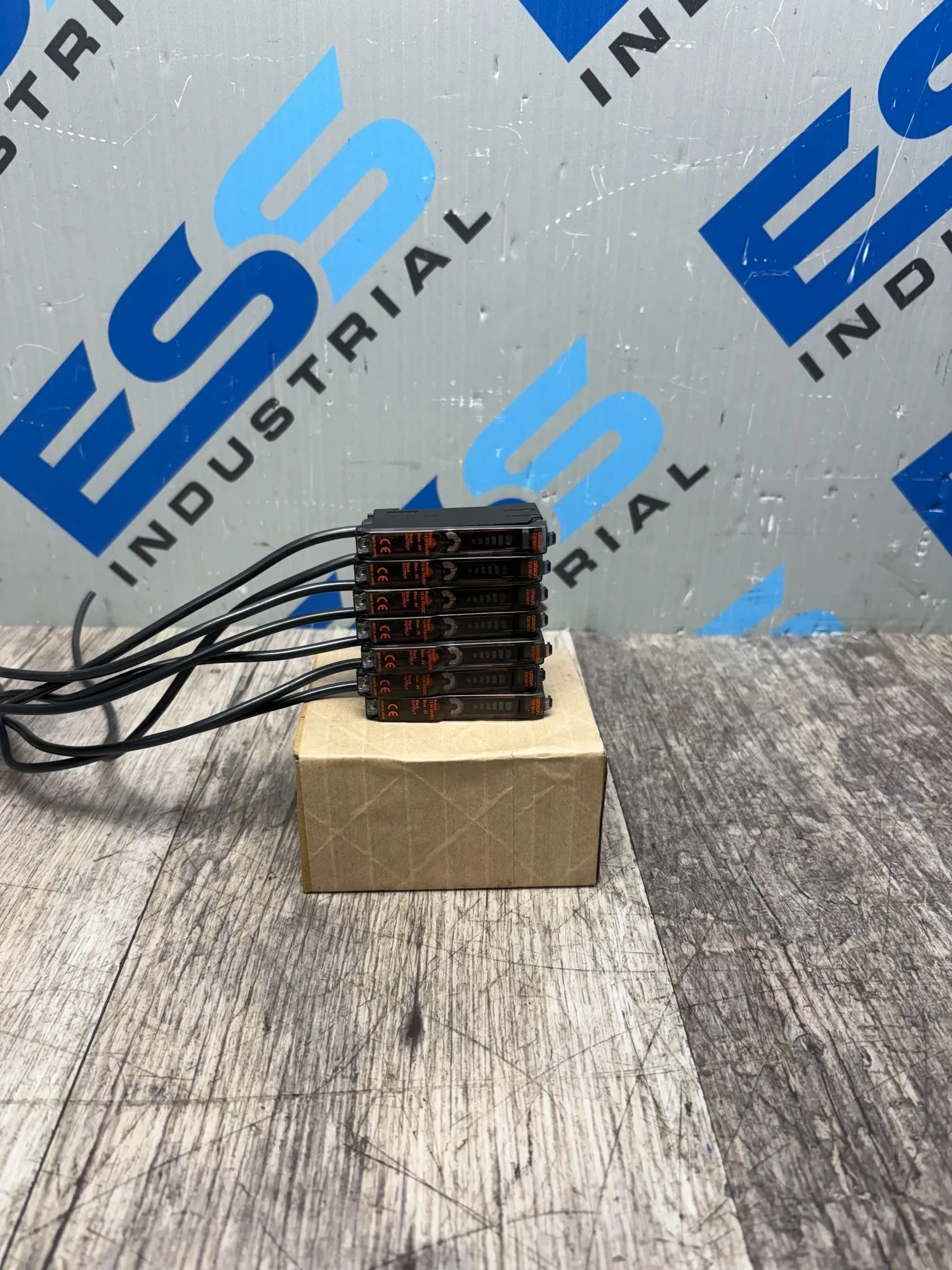 USED OMRON E3X-NA11
