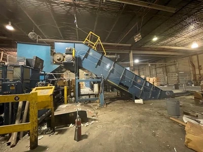 USED TITAN TITAN 72: