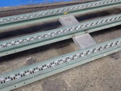 Hytrol Skate Conveyor