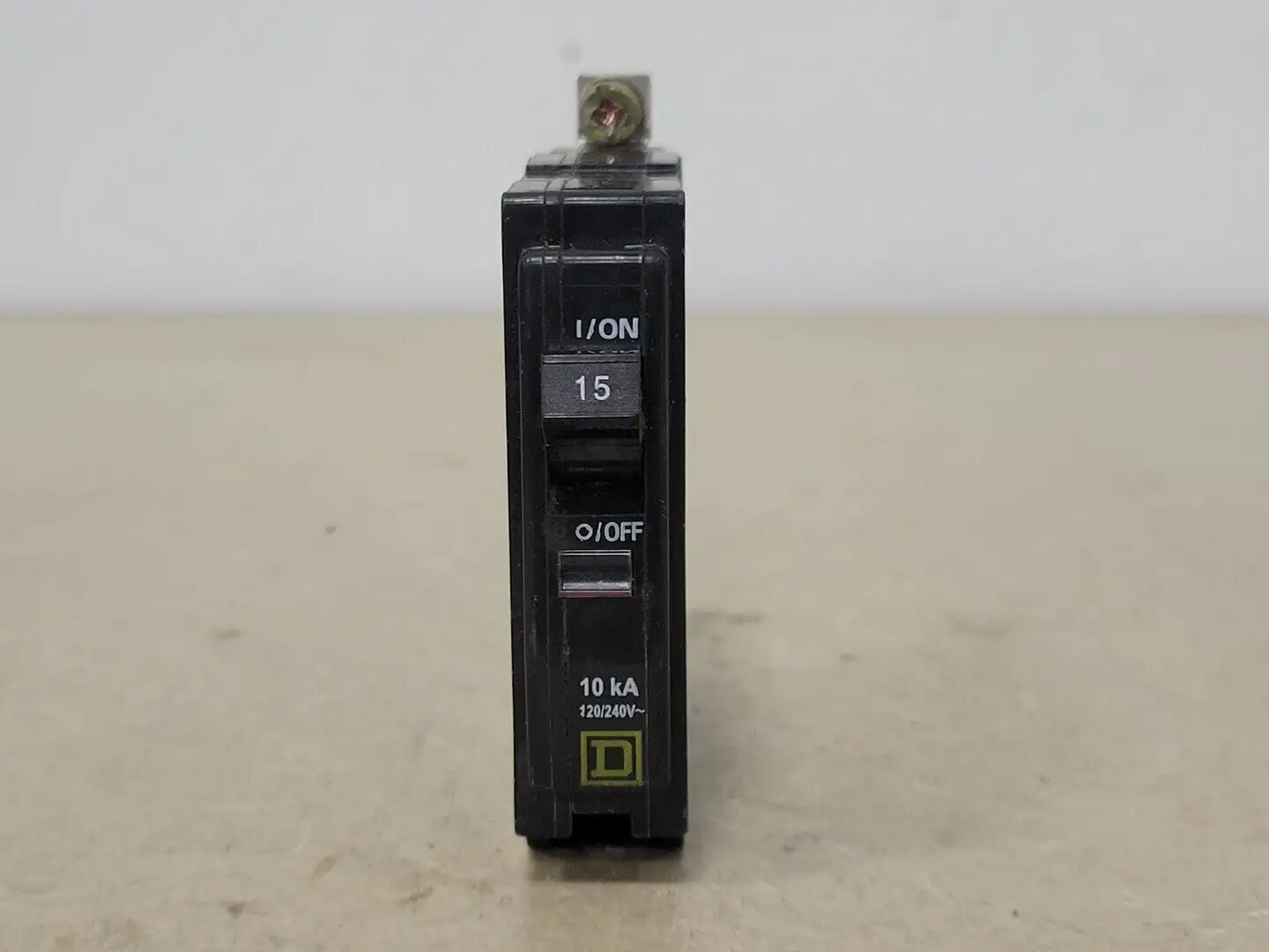USED SQUARE D QOB115