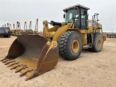 USED 2013 Caterpillar 966K