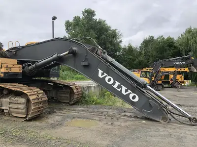 Used 2011 VOLVO EC700CL Crawler Excavators | Abele Tractor #1342879