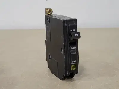 NEW SQUARE D QOB150