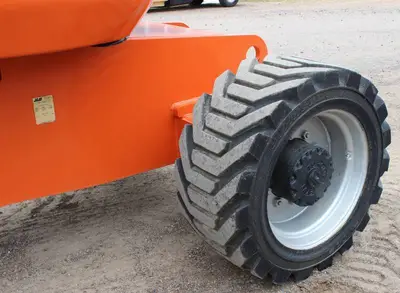 JLG 800 A, 4WDTelescopic Articulating Boom Lift