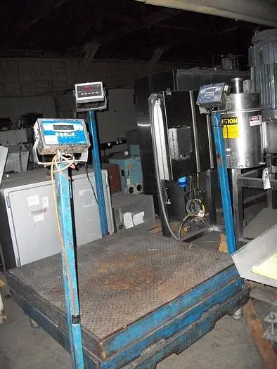 Used RICE LAKE WEIGHING SYSTEMS IQPLUS 355 Platform Scales California US | Machinery & Equipment #139840