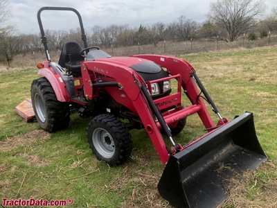 USED 2017 Mahindra 1538