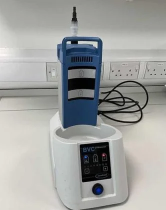 Used VACUUBRAND BVC PROFESSIONAL Pumps / Aspirators New Jersey US | Bionex Scientific LLC #800311