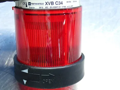 New | in-Stock TELEMECANIQUE XVBC34 CNC Lights Ohio US | HGR 24 #872933
