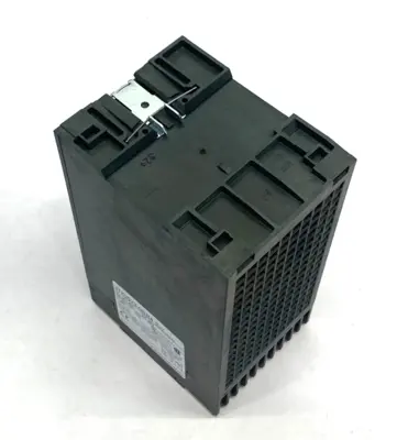 Used SIEMENS ADJUSTABLE DELAY MODULE, 3-CIRCUITS DELAYED Industrial Controls | Maverick Industrial Sales #1103047