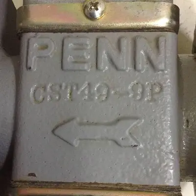 USED JOHNSON CONTROLS V46AR-1